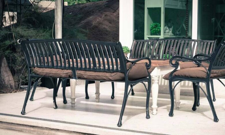 Outdoor Furniture Mastery: Selecting the Perfect Pieces for Your Space